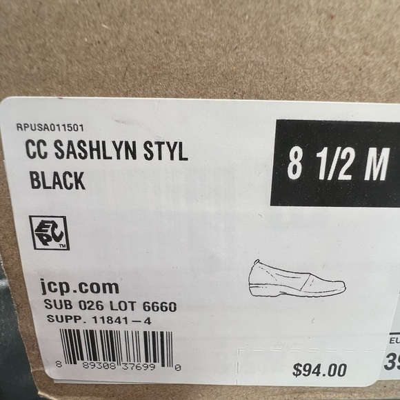 NWT Clark's Black Sashlynn Heeled Slip On Shoes Size 8 1/2 Women's - Picture 10 of 10